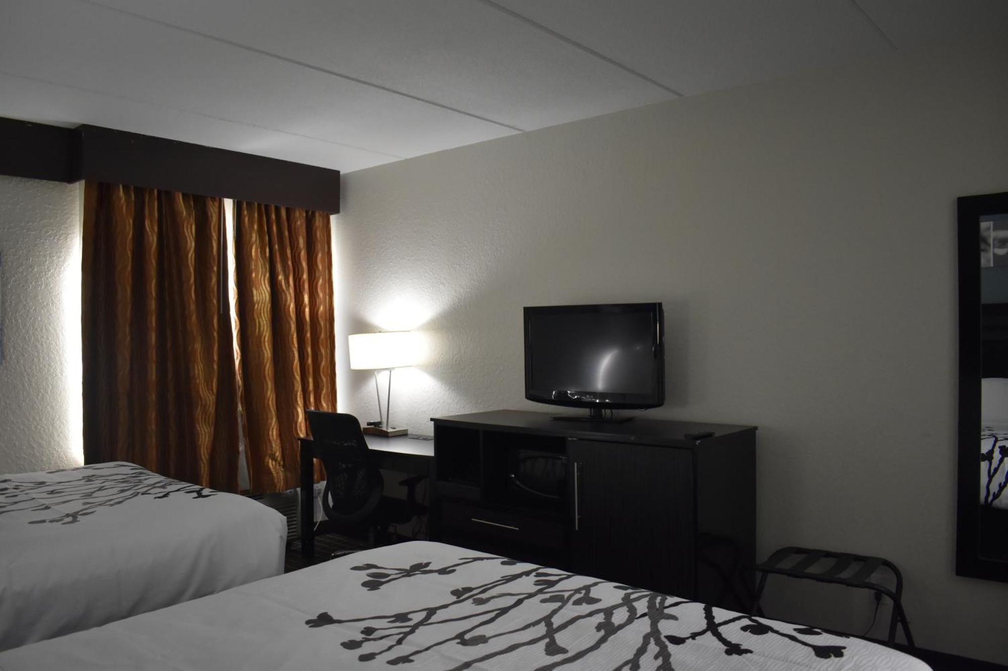 Sleep & West Hotel 2*