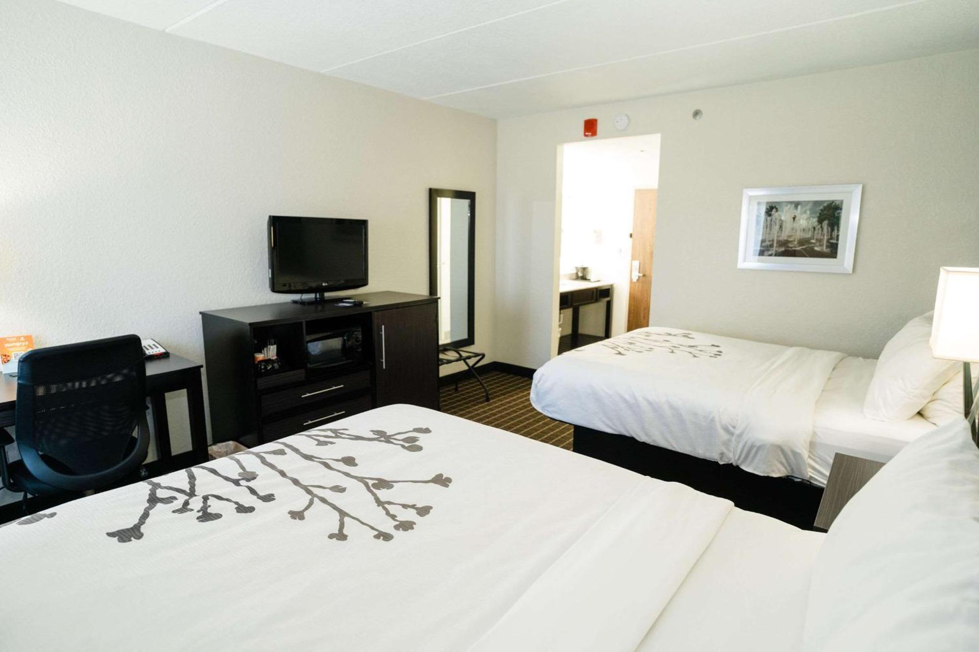 Sleep & West Hotel 2*