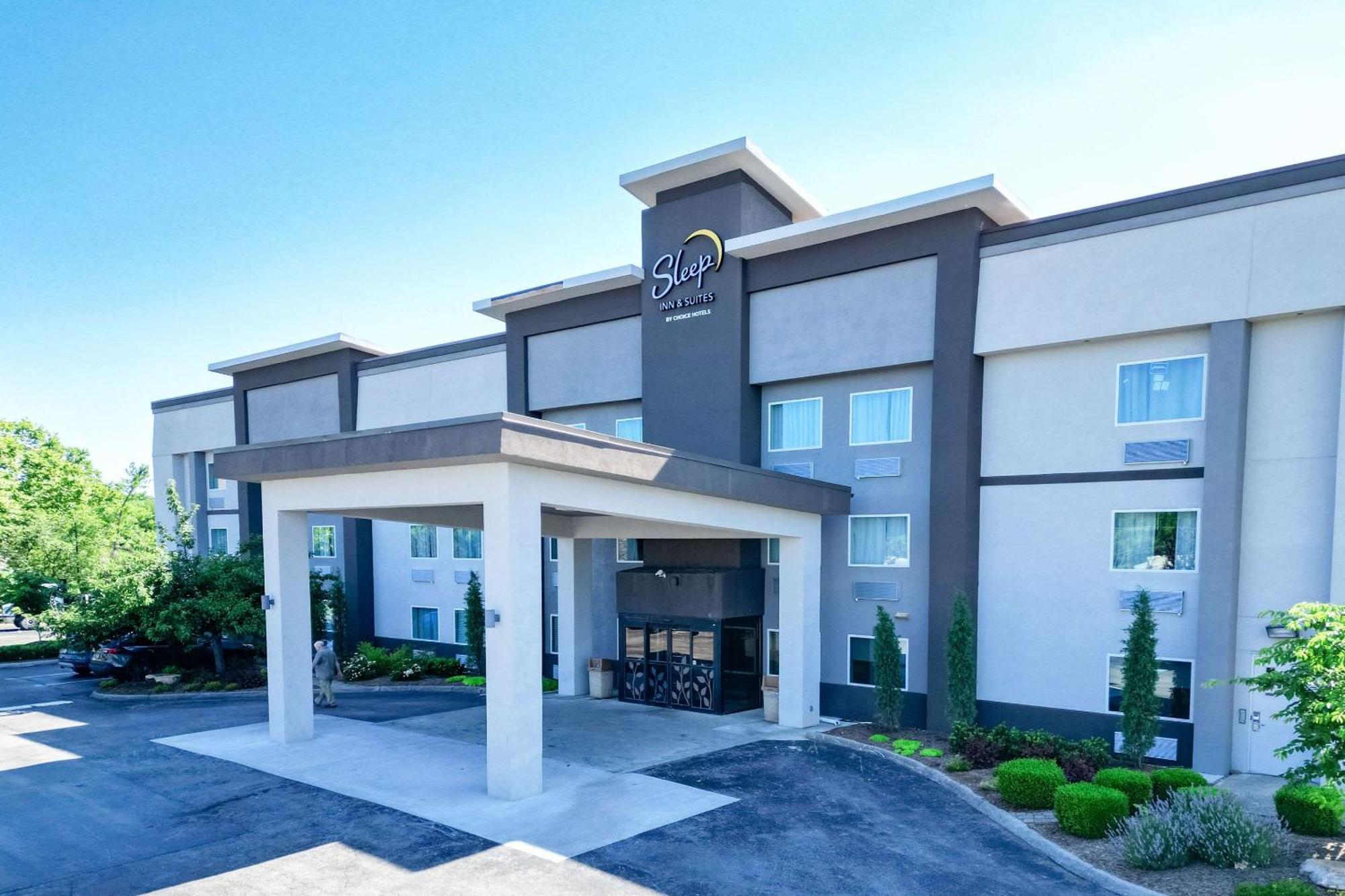Hotel Sleep & West Knoxville