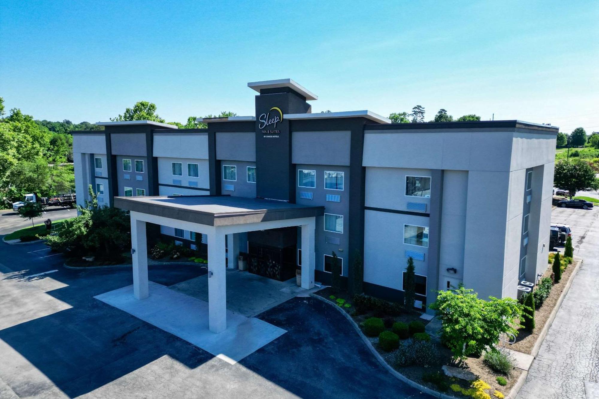 Clarion Inn&suites West Hotel 2*