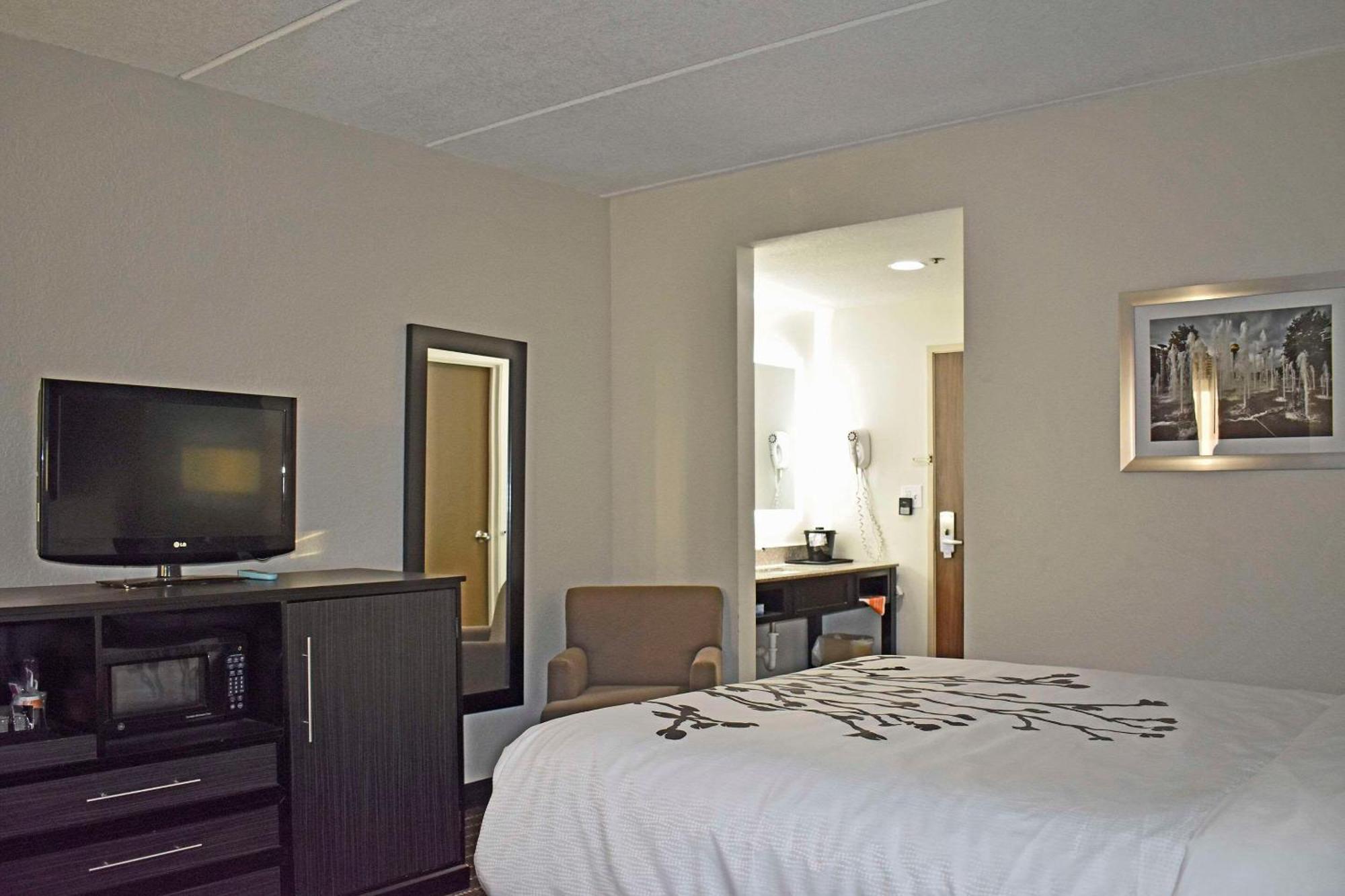 Sleep & West Hotel